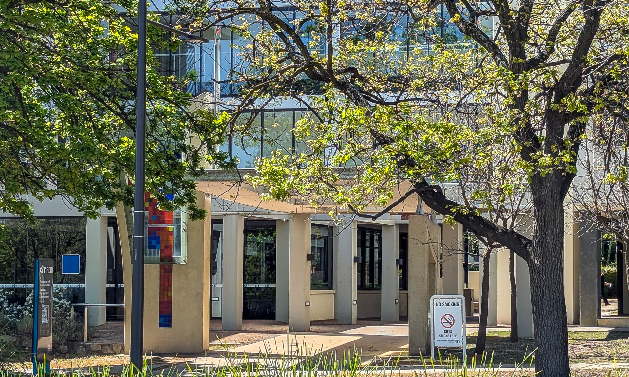 A front entrance street view Canberra Institute of Technology's Reid campus