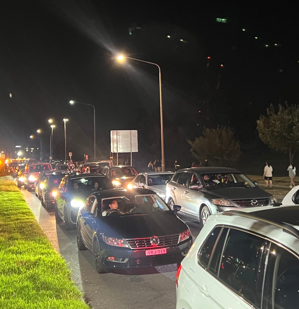 Gridlocked cars on Commonwealth Avenue towards Commonwealth Bridge